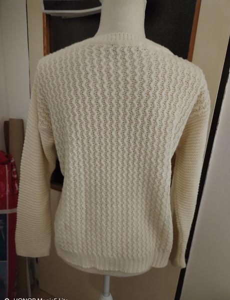 Krémový svetr s hvězdičkama vel.m-l, atmosphere,l