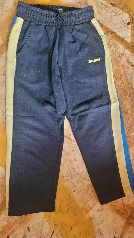 5 x tepláky a 4 x triko, 104–116