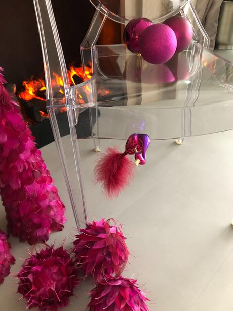 2 luxus vánoční peříčkové stromky+7 ozdob fuchsiov, 