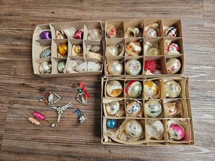 Retro vánoční ozdoby skleněné 40 ks,