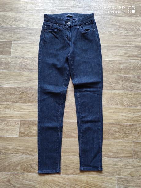 Džíny, 34