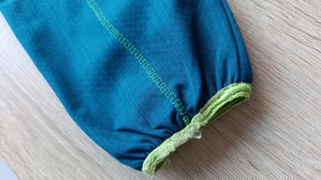 Bunda a softshellové kalhoty, 74