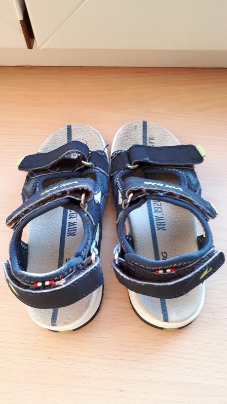 Kvalitní sandálky viking, viking,28