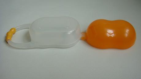 Pouzdro - obal na dudlík,