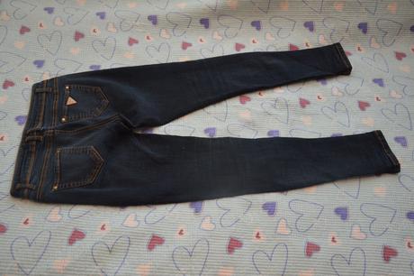 158 elastické džíny, 158