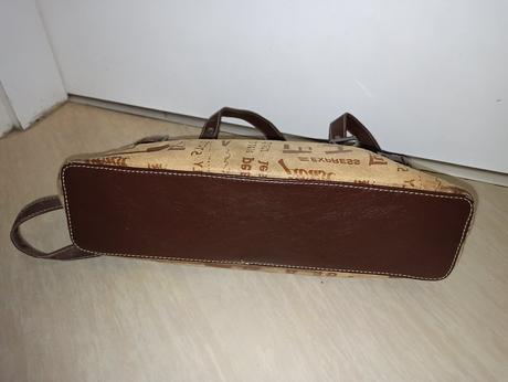 Kabelka david jones, 