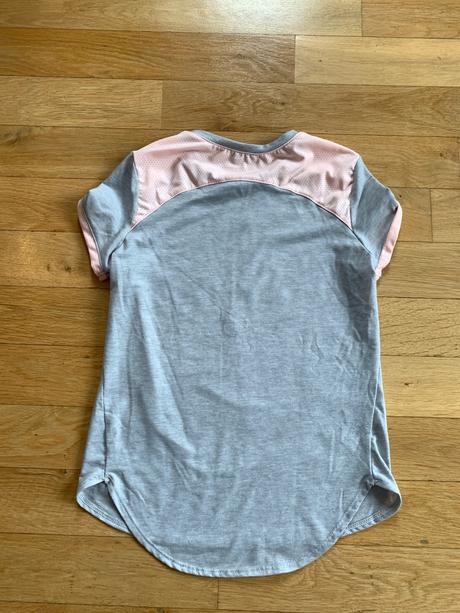 Funkční sportovní kraťasy a triko, decathlon,128