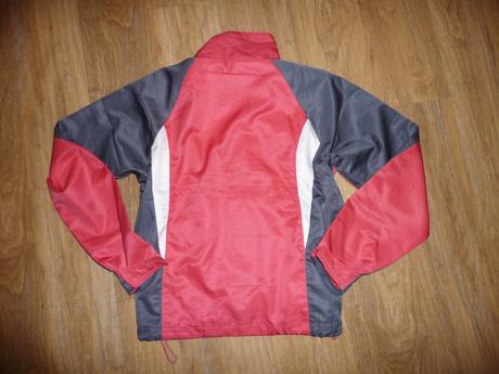 Dívčí bunda essential na 10-12l- vel.146/152, 146