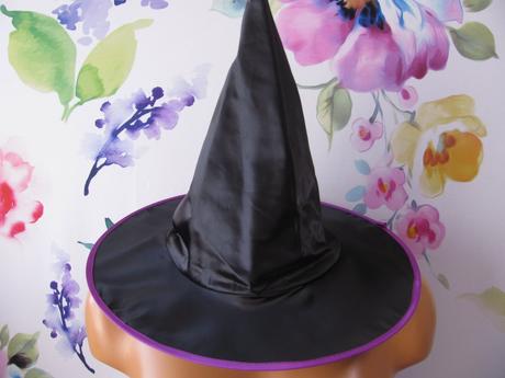 Karnevalový čarodějný klobouk,
