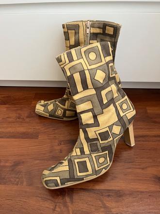 Nízké kozačky na podpatku, 40