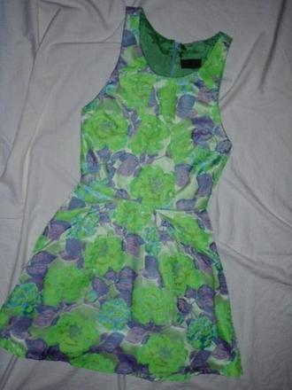 Luxusní zelené květované šaty, 170