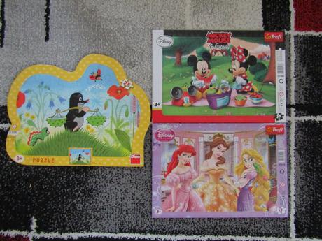 3 x puzzle-1x s krtečkem zn.dino,1xmickey+princes,