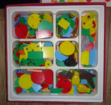 Magnetická velká skládanka- komenium irisa,