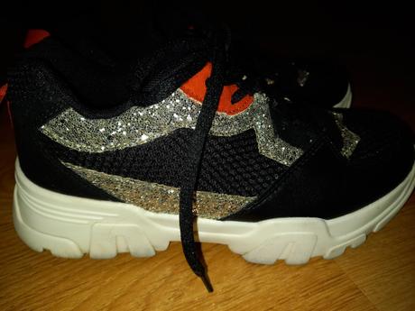 Vycházková obuv hot soles, 37