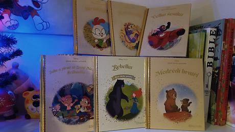 Disney - zlatá sbírka pohádek kus 40 kč, 