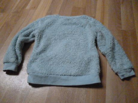 Mikina měnící flitry vel. 4 tu, tu,104