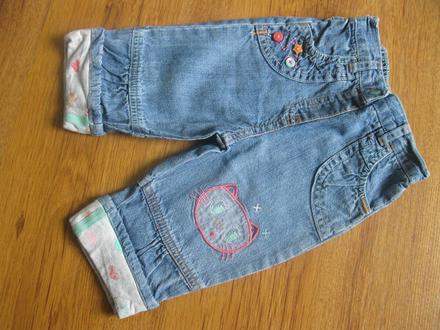 Riflíky s kočičkou a srdíčky na zadečku, cherokee,68