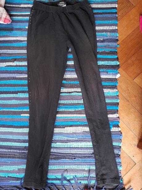 Daruji k objednávce legíny černé 146/152, kik,146