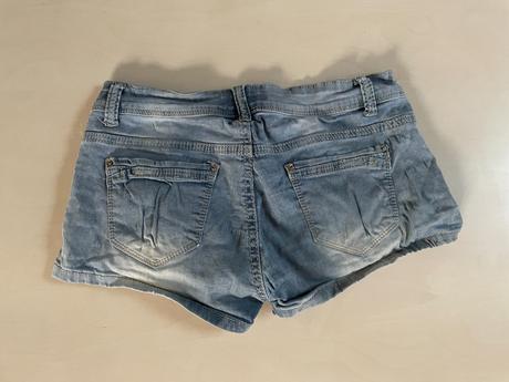 Hol. nabízím k prodeji tento set 3 kousků. věci no, s