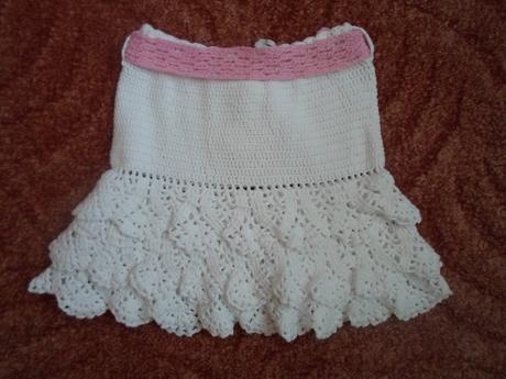 Bílá krajková háčkovaná sukně sukýnka, 104