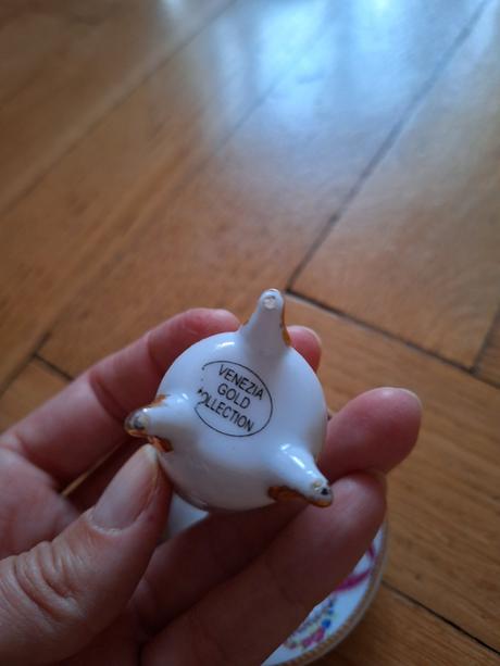 Porcelánový set hrníček a talířek miniatura, 