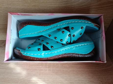 Tyrkysové nazouváky vel. 38, 38