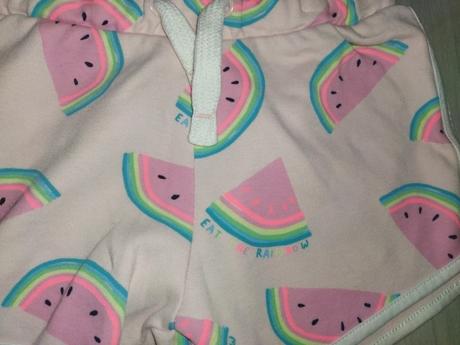 Kraťasy s melouny 116, marks & spencer,116