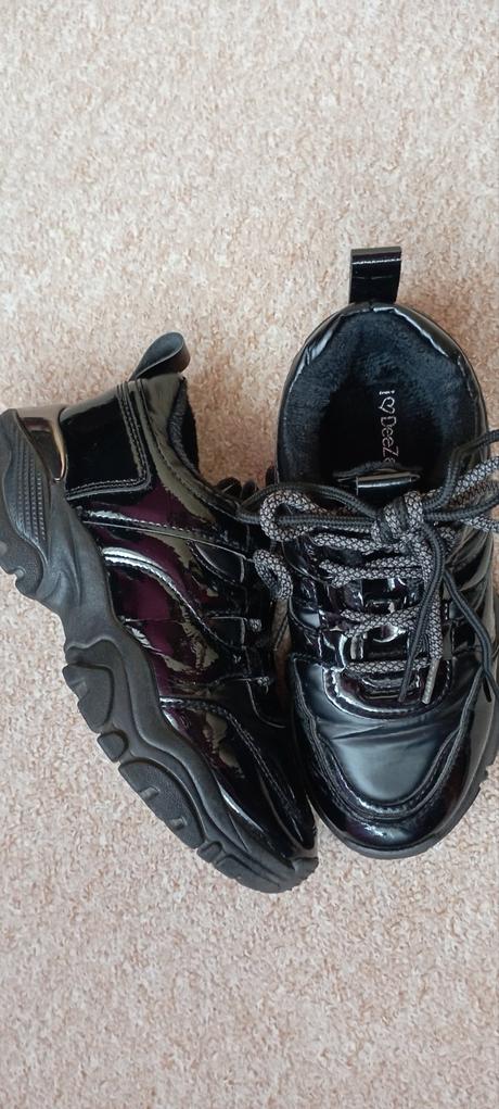 Boty vyteplené zn."deezee" vel."33", 33