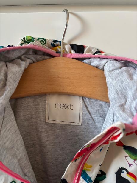 Větrovka zn. next - v.2/3 roky, next,98