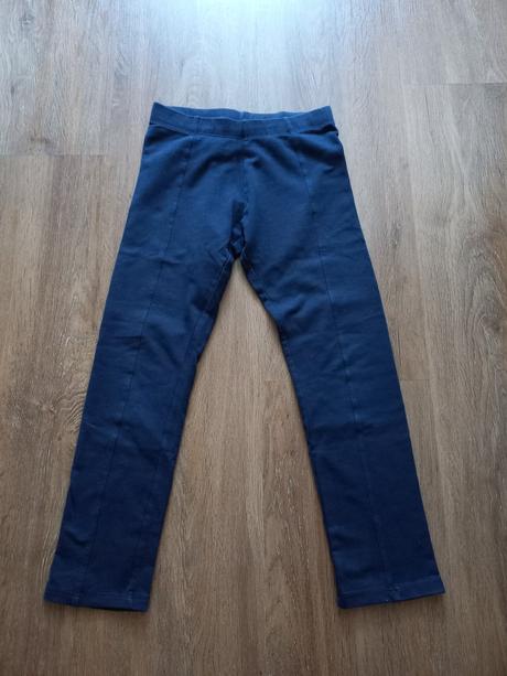 Volnější legíny, h&m,140