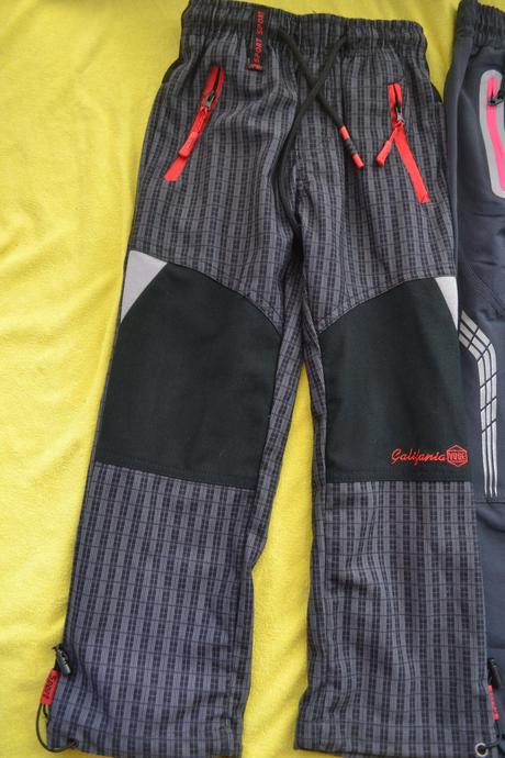 2x kalhoty bavlna a softshell kugo ,v.104, kugo,104
