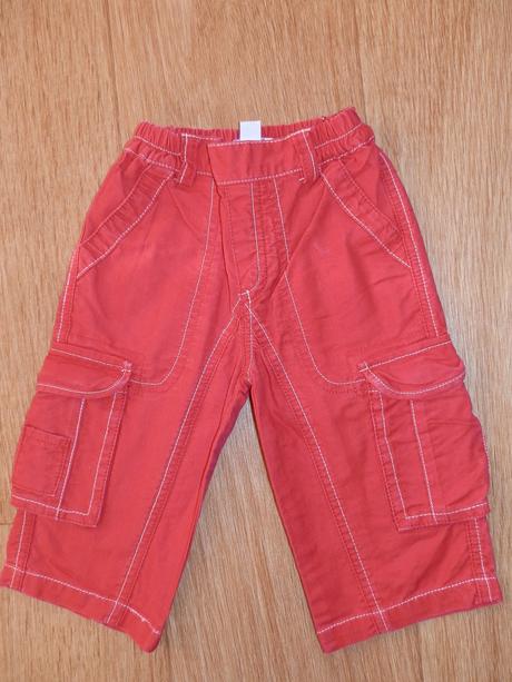 Kalhoty velikost 9 měsíců, chicco,68