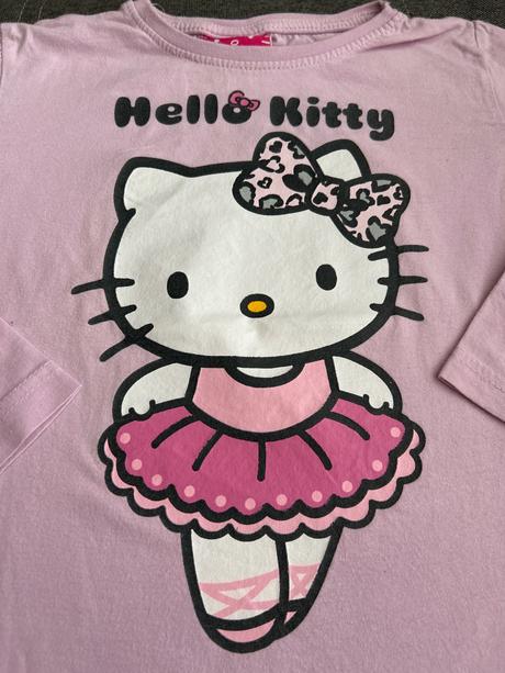 Triko, hello kitty,122
