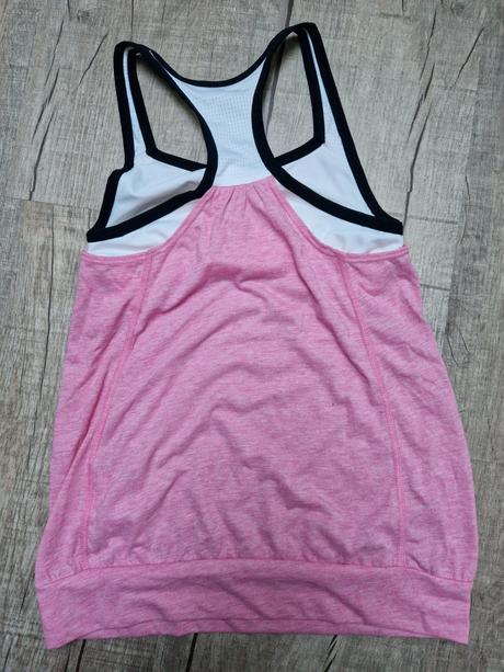 Dámské či dívčí tilko, nike,m