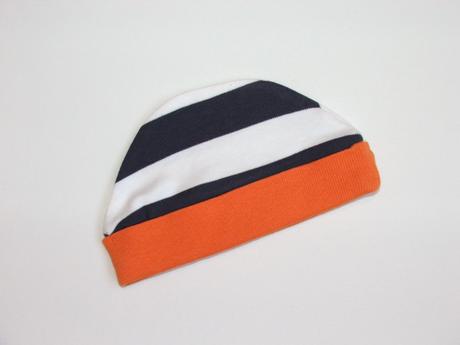 C115 pruhovaná čepička vel. 62, m&co,62