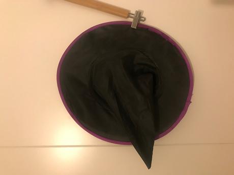 Kostým čarodějnice s kloboukem,