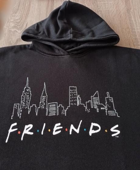 Dívčí mikina s kapucí černá friends, takko,170