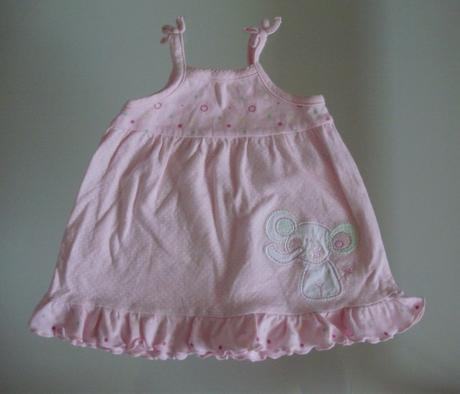 Šaty se sloníkem, baby,62