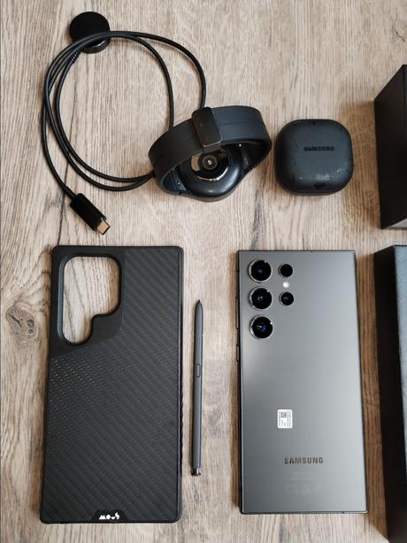 Mt samsung galaxy s24 ultra, hodinky, sluchátka, samsung