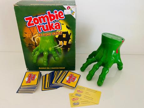 Společenská hra zombie ruka,