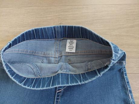 Džegíny vel. 134, h&m,134