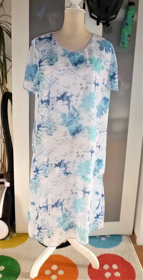 Hezké šaty do modra - vel.l-xl, xl