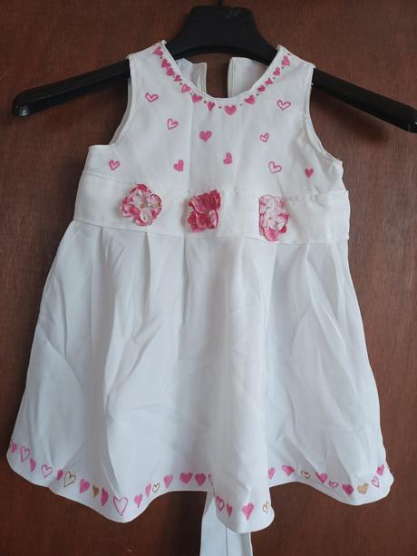 Šaty se srdíčky 74/80, 74