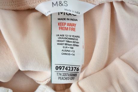 Kraťasy vel. 12 - 13 let, marks & spencer,158