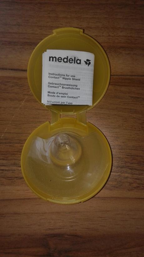 Prsni kloboucky medela vel.m, 