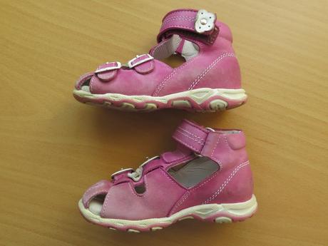 Letní boty růžové s bílými kytičkami ii, 24