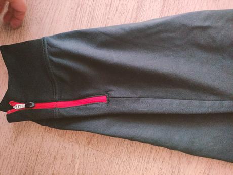 Dětské tepláky, decathlon,146