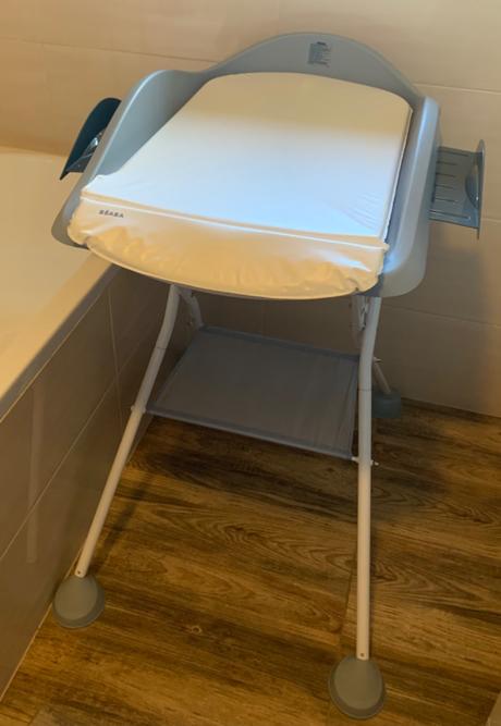 Prebalovaci pult beaba, 