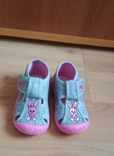 Domácí botičky, papučky se zajíčkem vel.23, 23