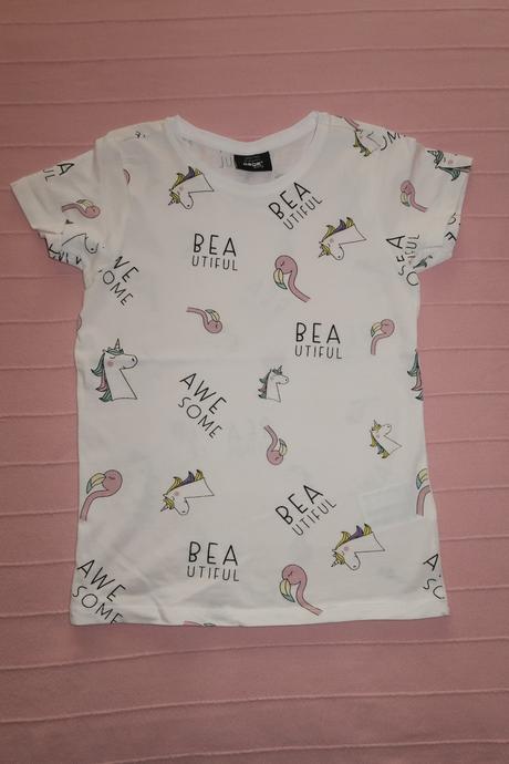Bílé tričko, takko,134